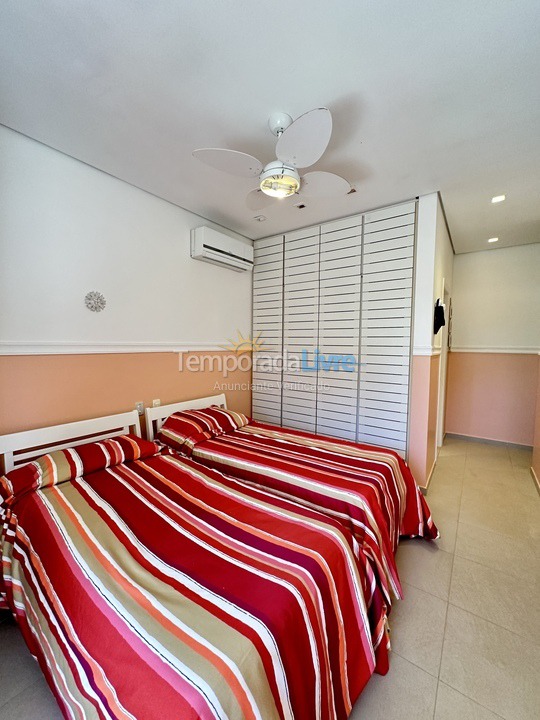 House for vacation rental in São Sebastião (Praia da Baleia)