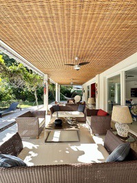 House in a gated community on Baleia Beach.