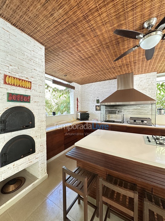 House for vacation rental in São Sebastião (Praia da Baleia)