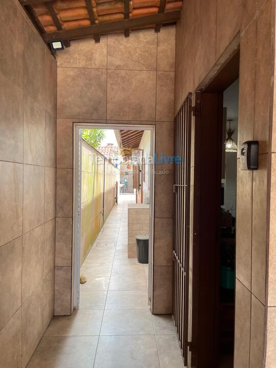 Casa para aluguel de temporada em Bertioga (Boraceia)