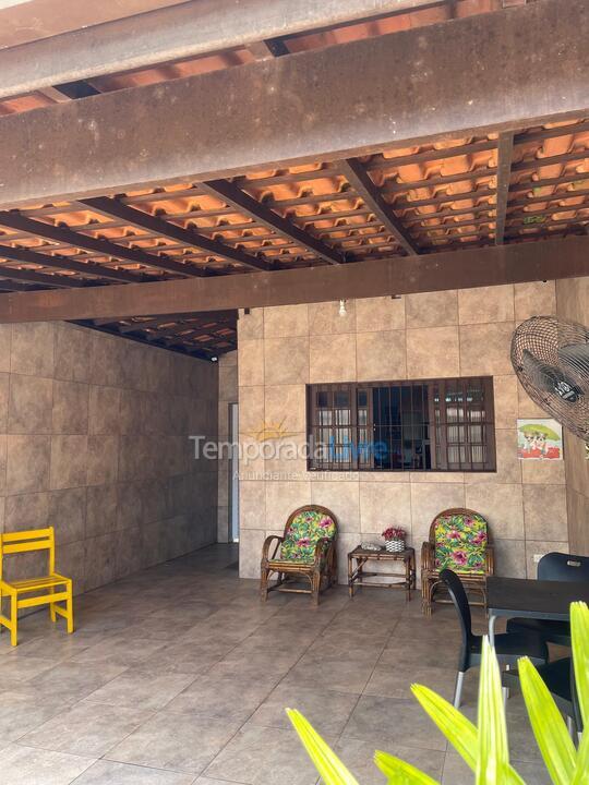 Casa para aluguel de temporada em Bertioga (Boraceia)