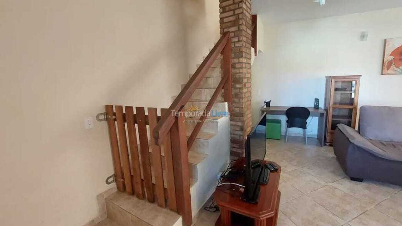 Casa para aluguel de temporada em Caraguatatuba (Massaguaçu)