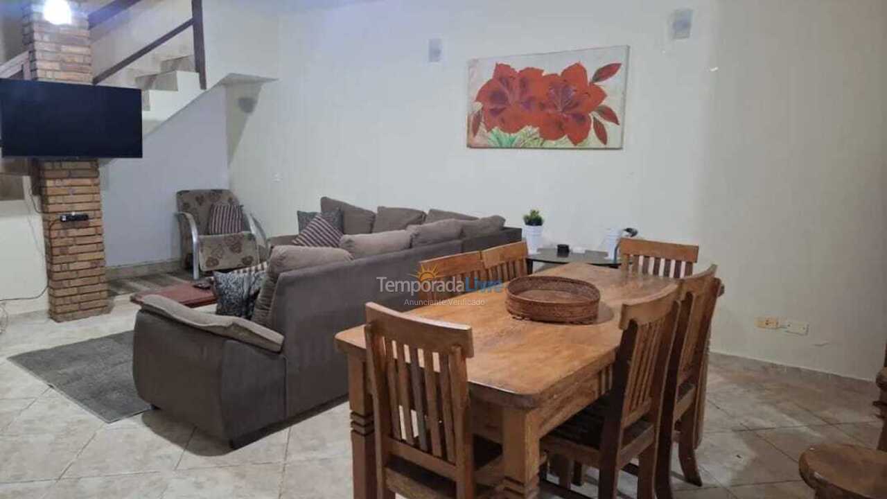 Casa para aluguel de temporada em Caraguatatuba (Massaguaçu)