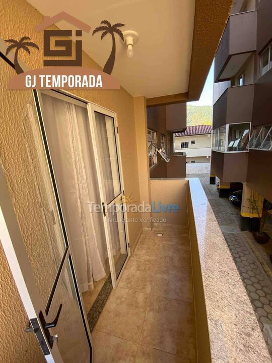Apartamento para aluguel de temporada em Ubatuba (Maranduba)