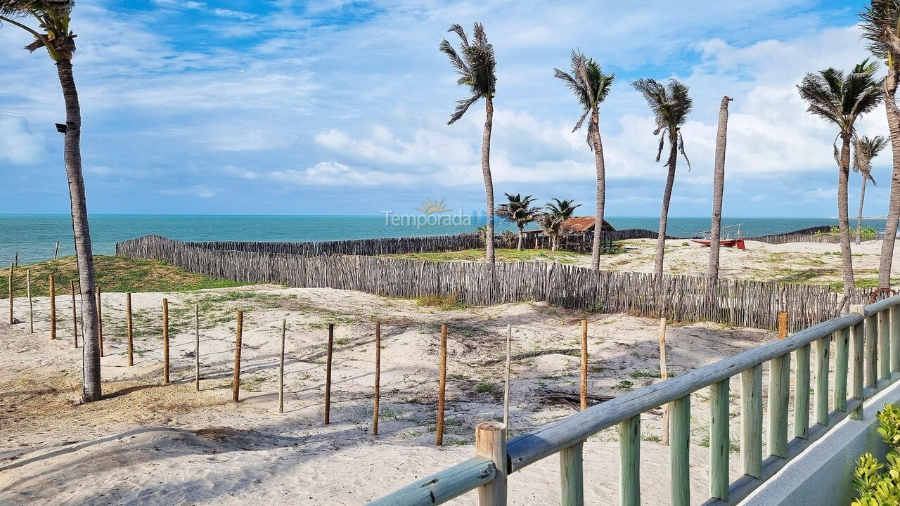 Apartamento para aluguel de temporada em Fortim (Ce Praia Pontal do Maceió)