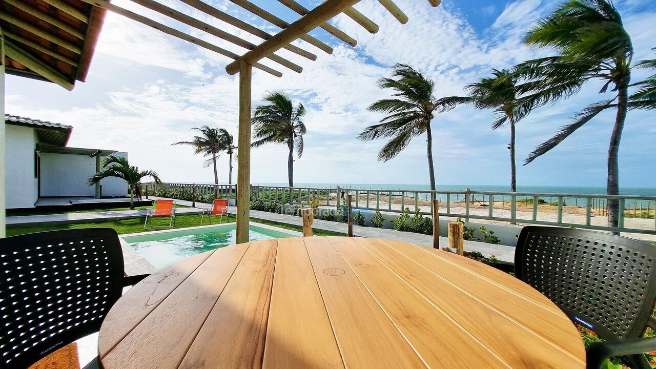 Apartamento para aluguel de temporada em Fortim (Ce Praia Pontal do Maceió)