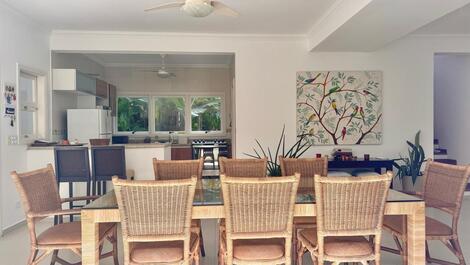 House in a gated community on Baleia Beach - Holidays