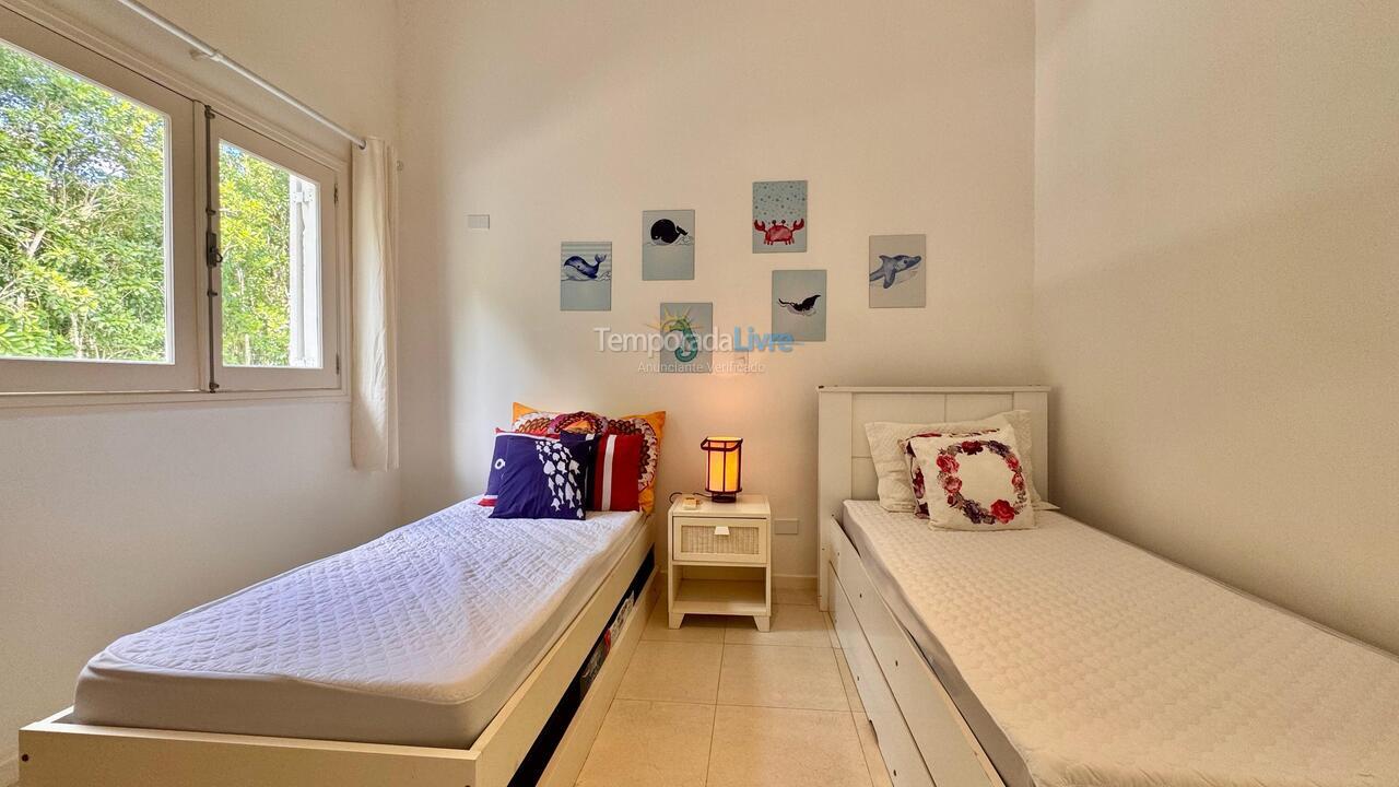 House for vacation rental in São Sebastião (Praia da Baleia)