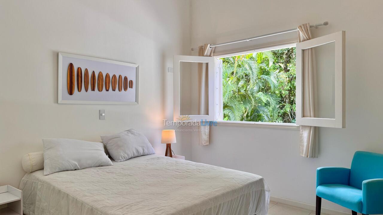 House for vacation rental in São Sebastião (Praia da Baleia)