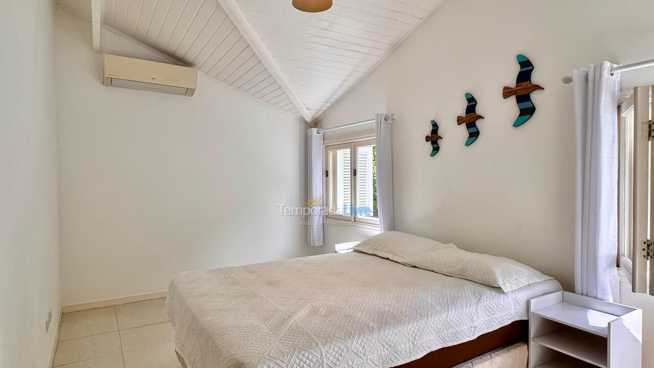 House for vacation rental in São Sebastião (Praia da Baleia)