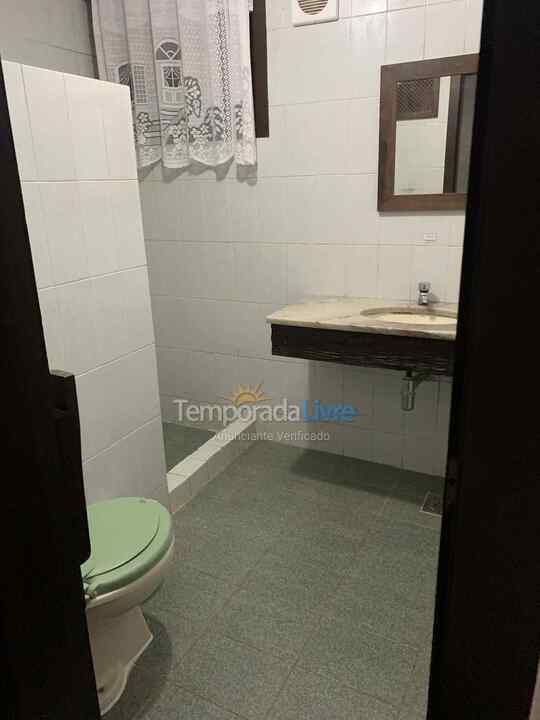 Casa para aluguel de temporada em Armação dos Búzios (Ferradurinha)