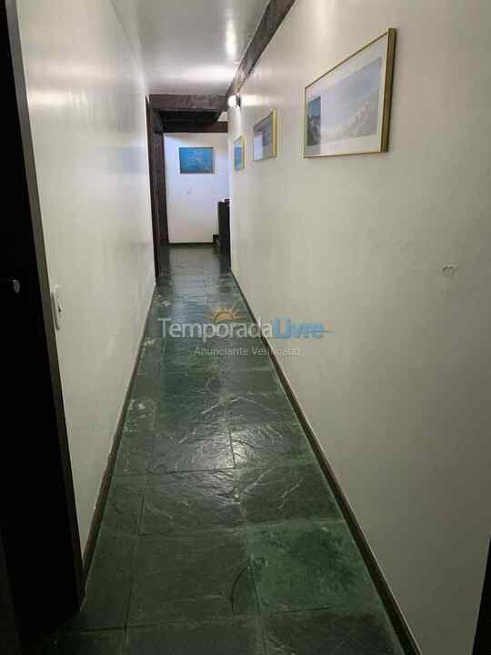 Casa para aluguel de temporada em Armação dos Búzios (Ferradurinha)