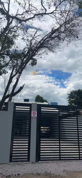 Casa para aluguel de temporada em Bombinhas (Mariscal E Canto Grande)