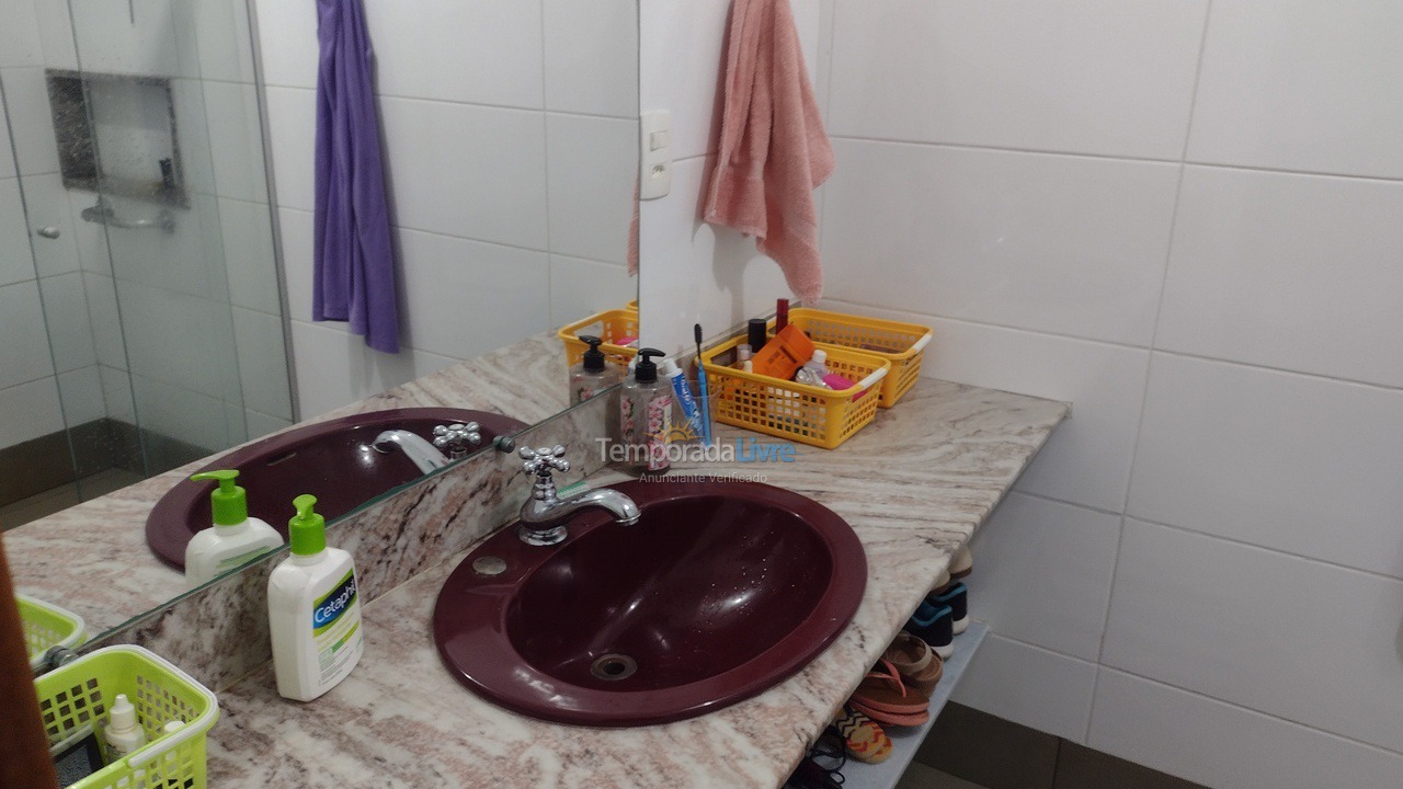Apartamento para aluguel de temporada em Cabo Frio (Praia do Forte)
