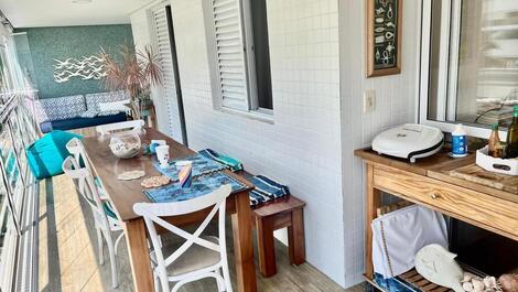 Apartment 2 blocks from the beach. Riviera de São Lourenço