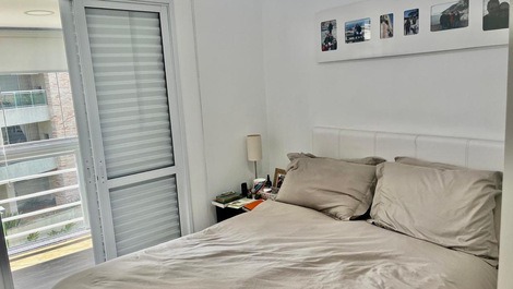 Apartment 2 blocks from the beach. Riviera de São Lourenço