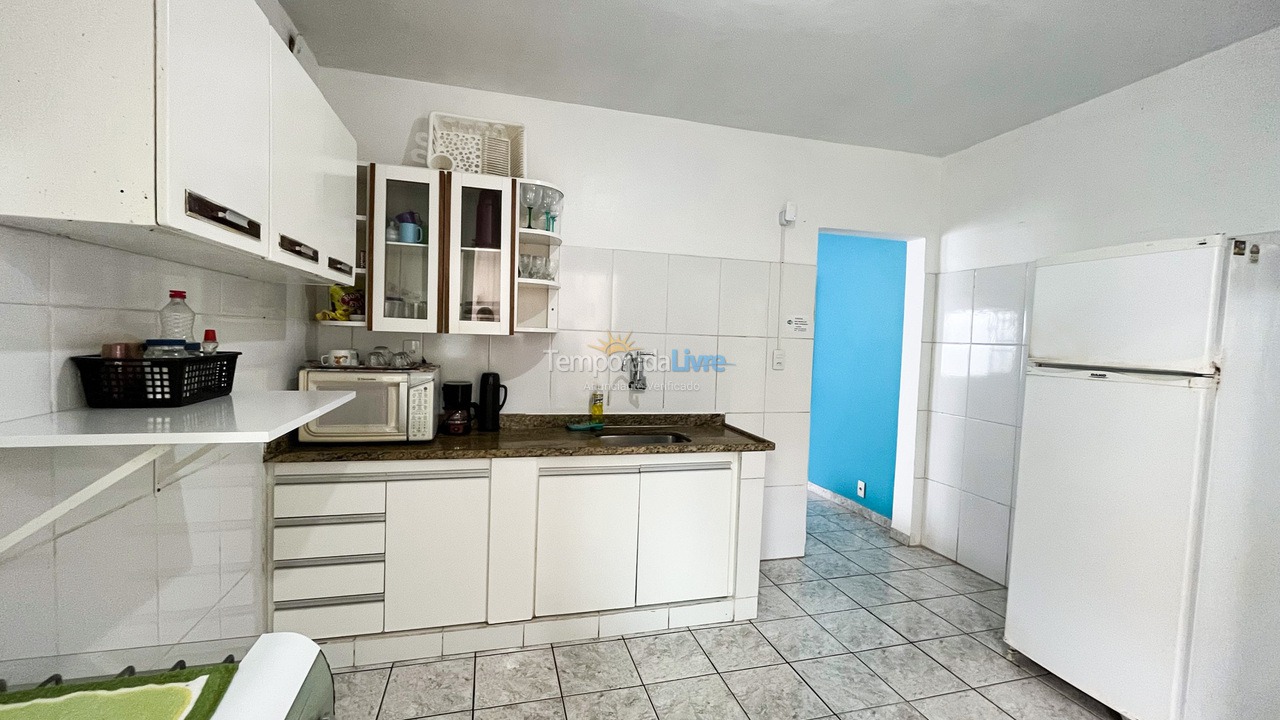 Casa para aluguel de temporada em Guarapari (Praia do Morro)