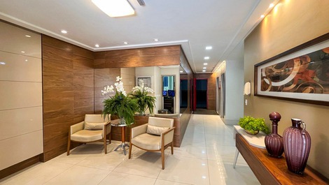 Lindo Apartamento 2 QTS na Praia do Morro, Piscina e Sauna