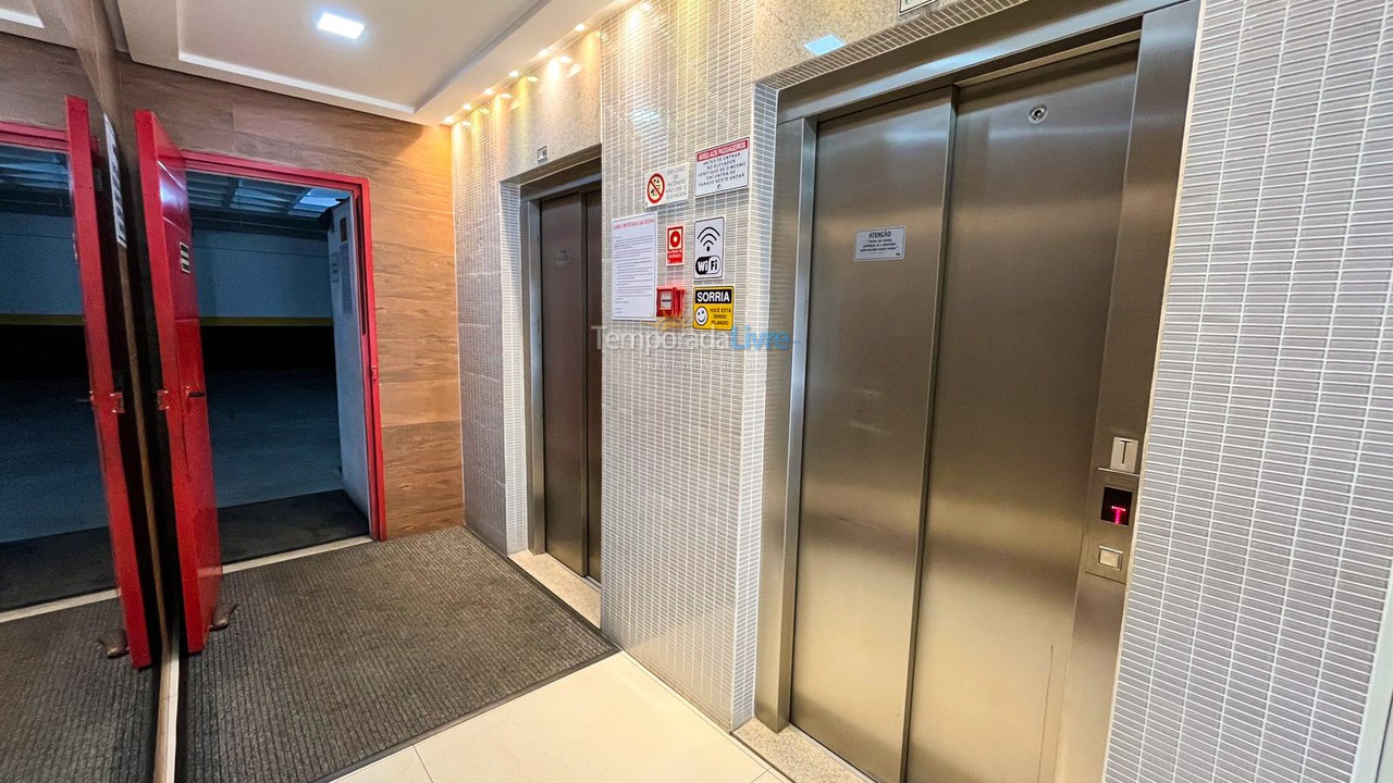 Apartamento para aluguel de temporada em Guarapari (Praia do Morro)