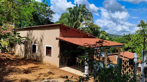 Casa com vista da serra, entre Guaramiranga e o Parque das Cachoeiras