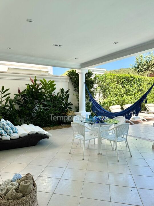 Casa para aluguel de temporada em São Sebastião (Juquehy)