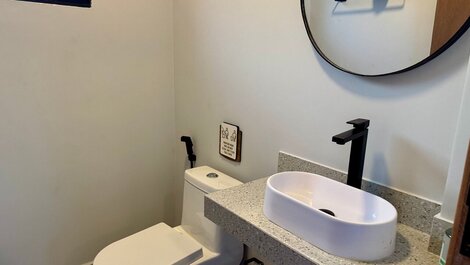 House with Pool in Gated Community • 400m from the Beach