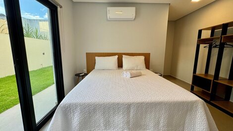 House with Pool in Gated Community • 400m from the Beach