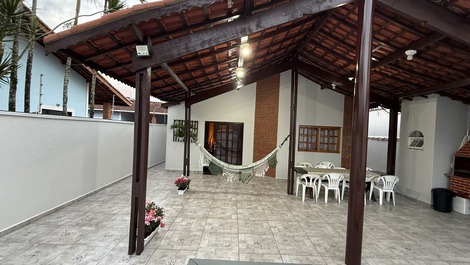 Cómoda casa en playa Cibratel 2, a 1 cuadra de la playa.