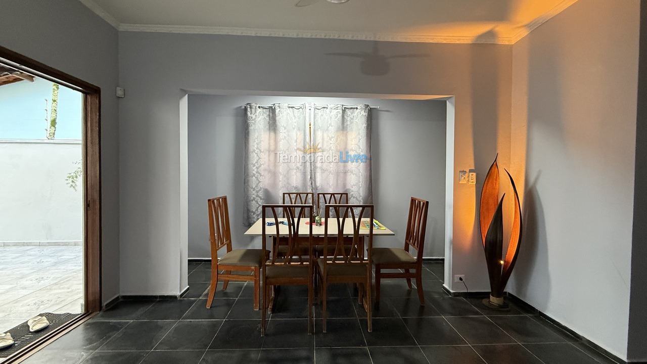 Casa para alquiler de vacaciones em Itanhaém (Cibratel II)