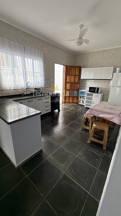 Casa para alquiler de vacaciones em Itanhaém (Cibratel II)