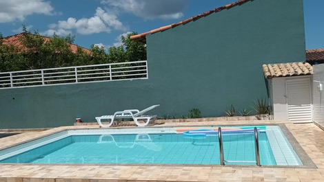 Piscina  30 mil litros