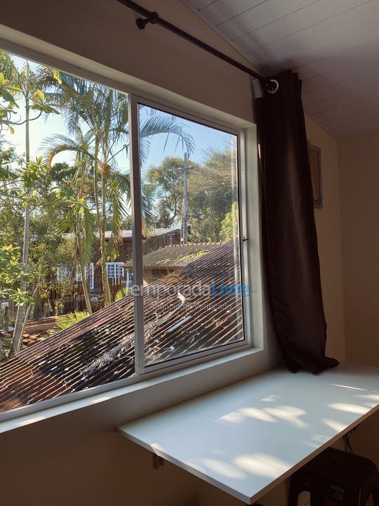 Casa para aluguel de temporada em Paranaguá (Ilha do Mel)