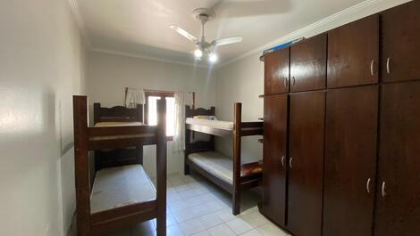 Mansión frente al mar con piscina y 4 suites, cerca del centro comercial y la playa