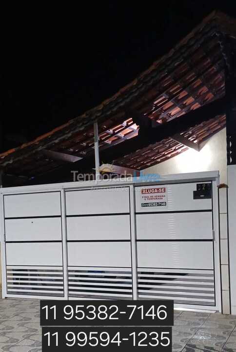 House for vacation rental in Praia Grande (Maracanã)