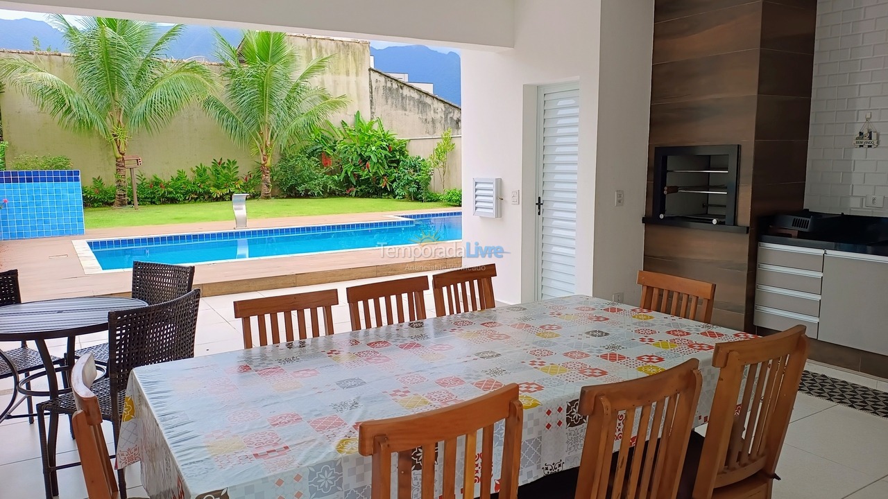 House for vacation rental in Bertioga (Condominio Morada da Praia)