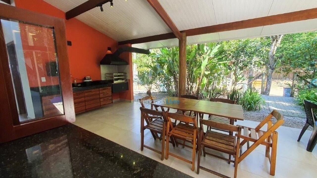 Casa para alquiler de vacaciones em Ubatuba (Itamambuca)