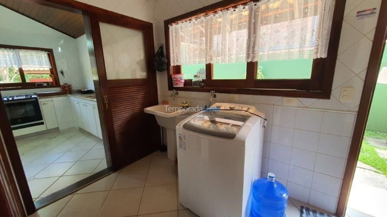 Casa para alquiler de vacaciones em Ubatuba (Itamambuca)