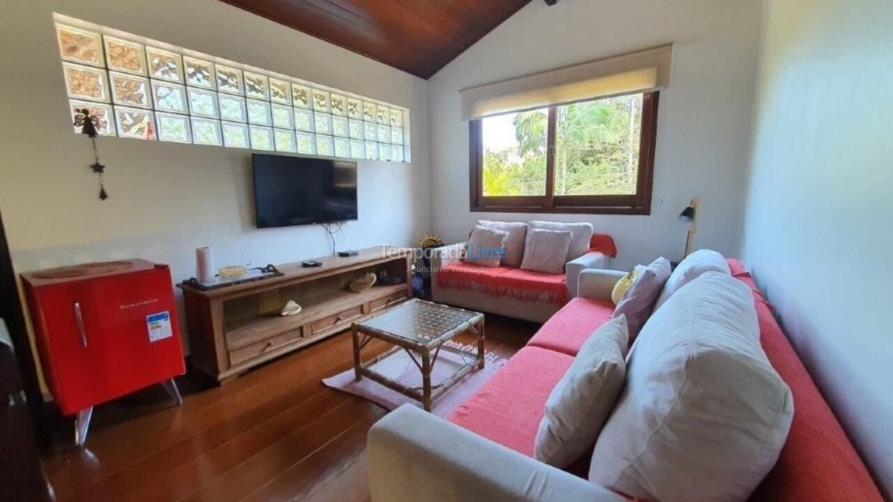 Casa para alquiler de vacaciones em Ubatuba (Itamambuca)