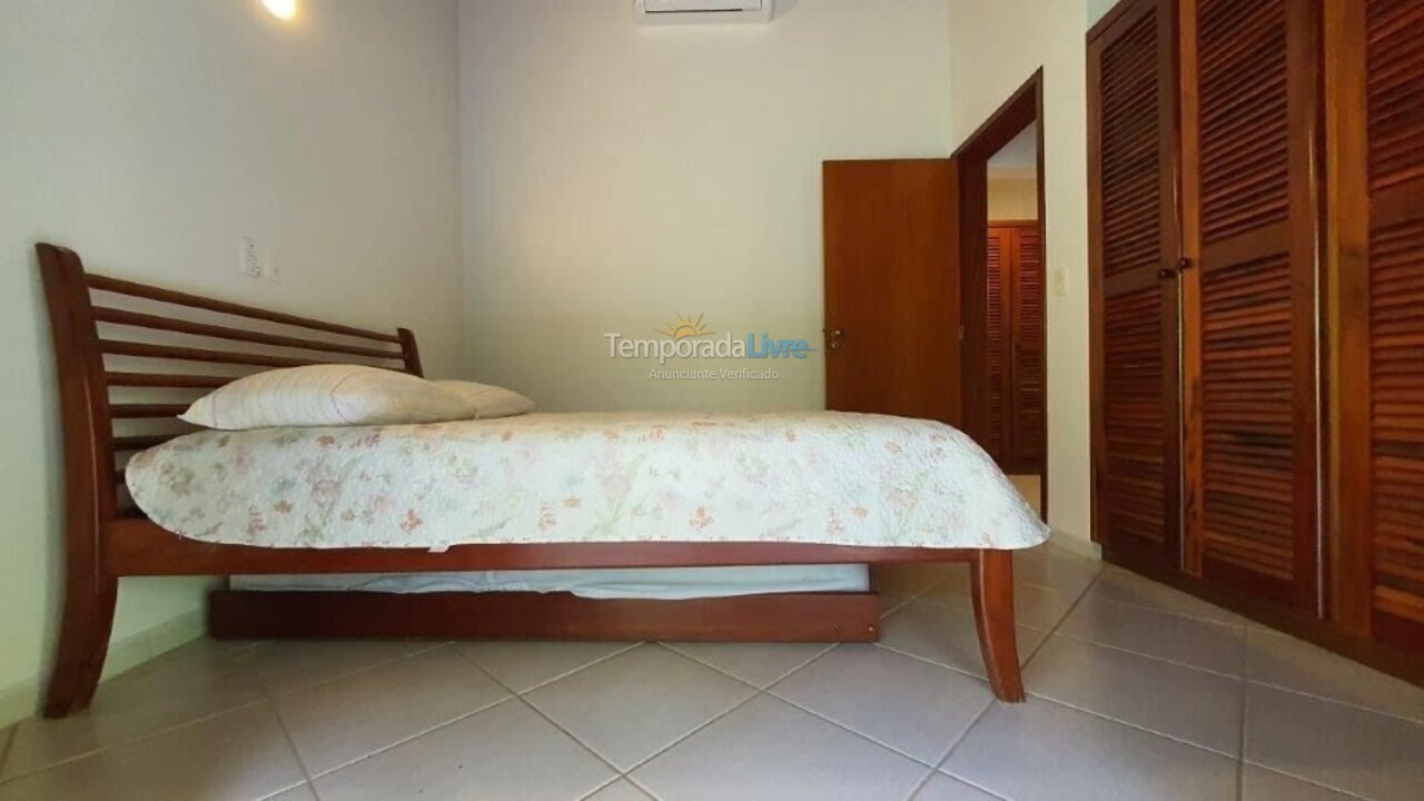 Casa para alquiler de vacaciones em Ubatuba (Itamambuca)