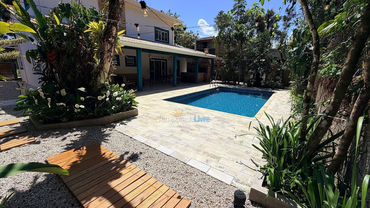 Casa para alquiler de vacaciones em Ubatuba (Itamambuca)