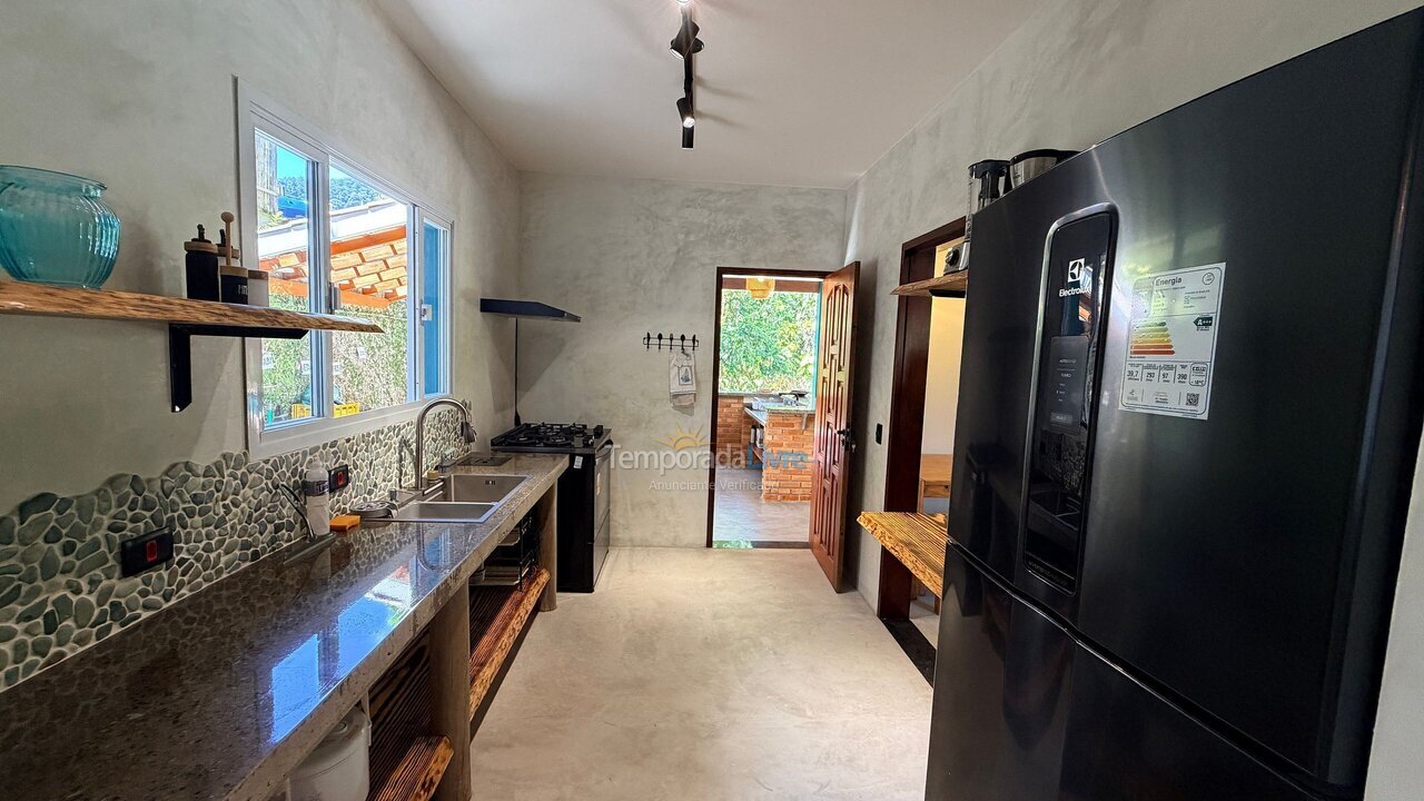 Casa para alquiler de vacaciones em Ubatuba (Itamambuca)