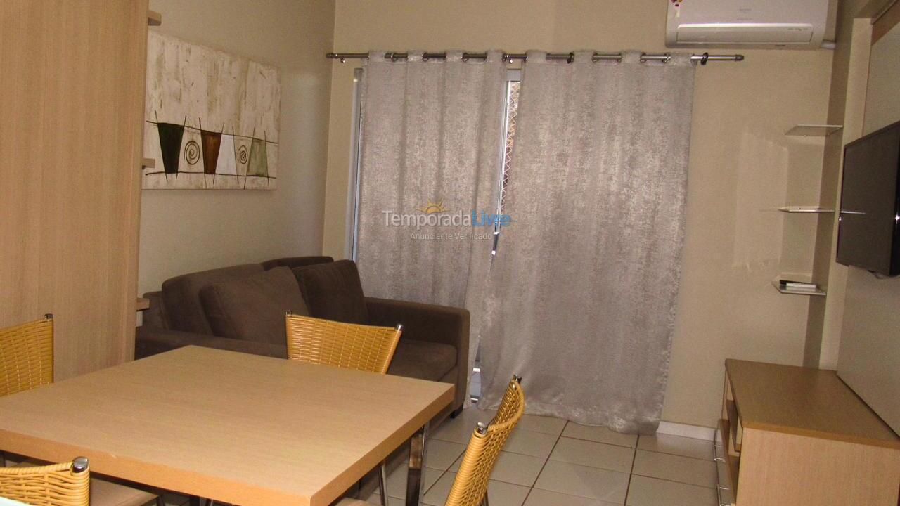 Apartamento para aluguel de temporada em Caldas Novas (Pontal do Lago)