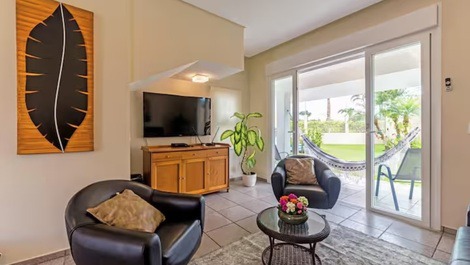 Beachfront house on Daniela beach - Pontal de Jurerê