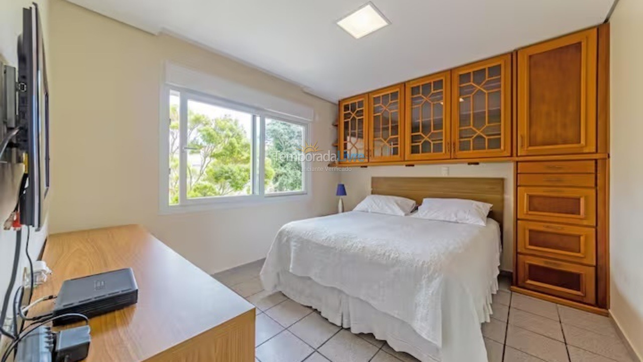 House for vacation rental in Florianópolis (Praia da Daniela)