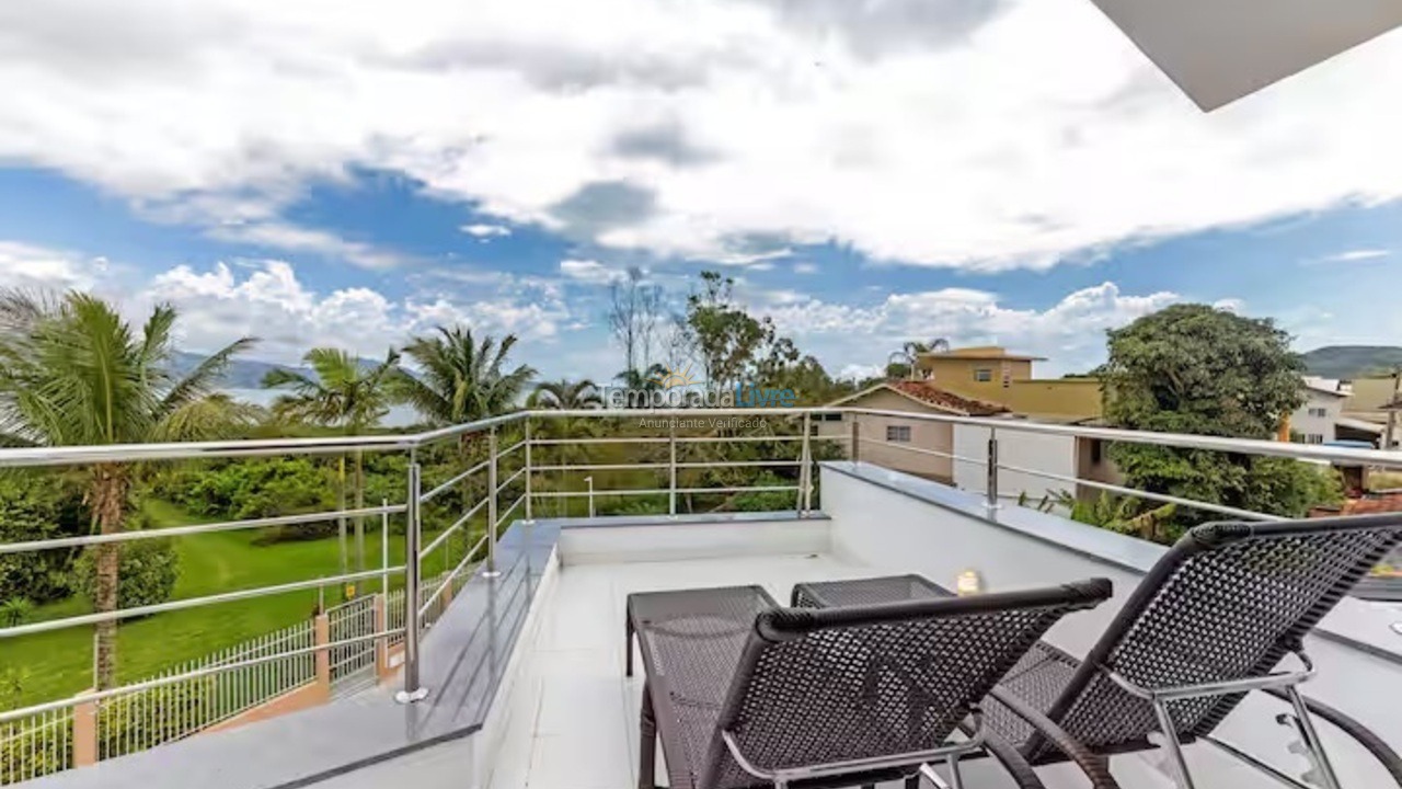 House for vacation rental in Florianópolis (Praia da Daniela)