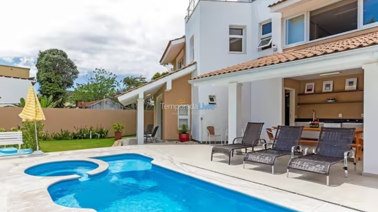 House for vacation rental in Florianópolis (Praia da Daniela)