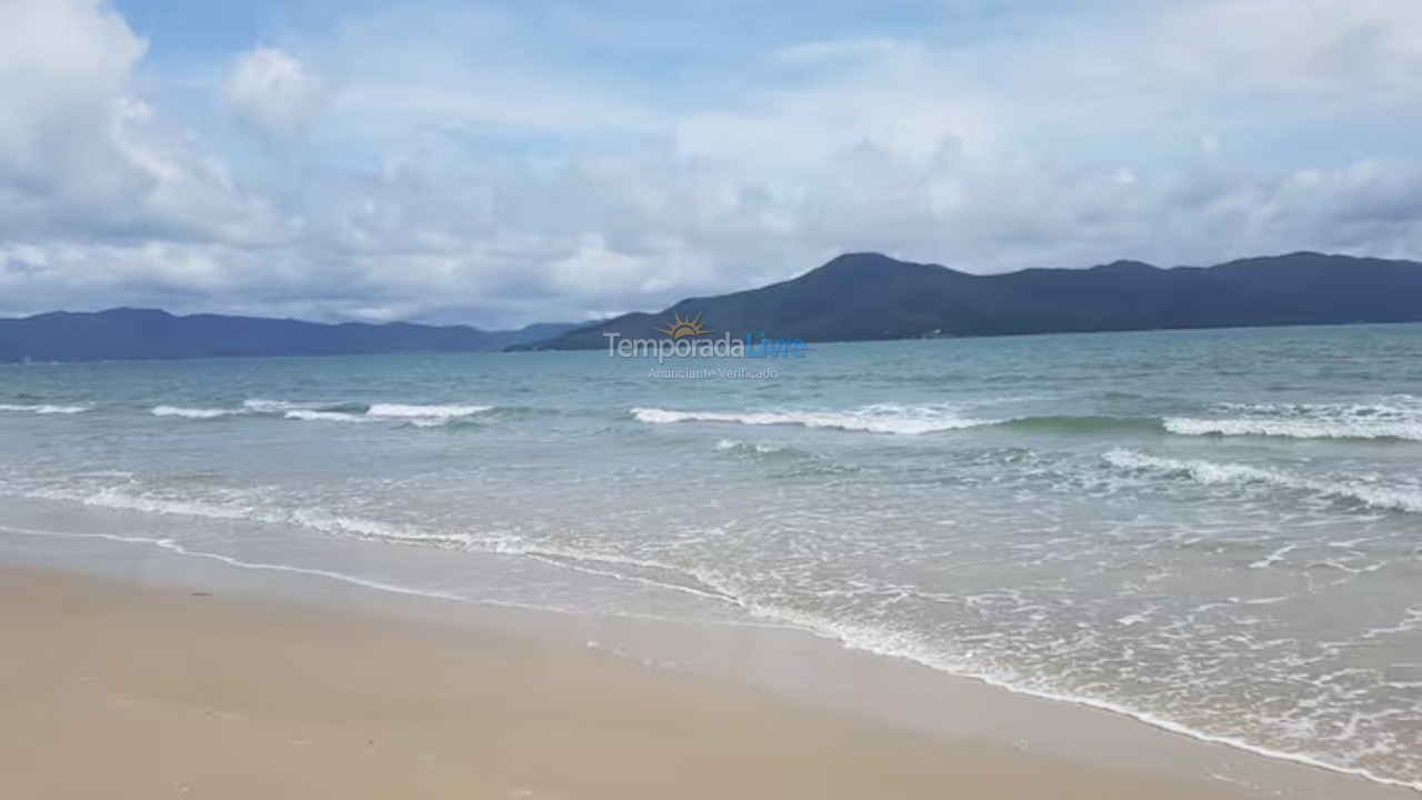 House for vacation rental in Florianópolis (Praia da Daniela)