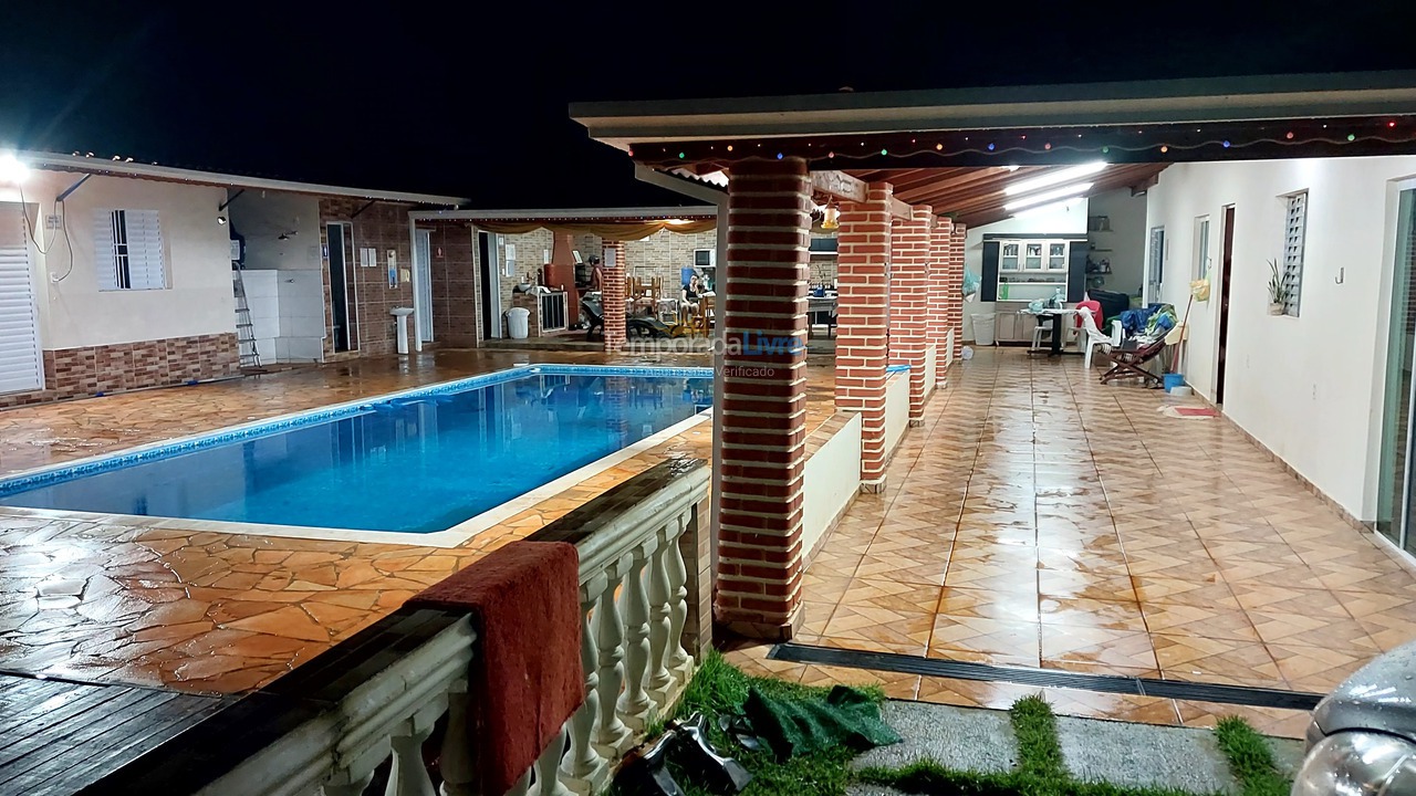 Granja para alquiler de vacaciones em Pilar do Sul (Chacaras Reunidas Pilar)