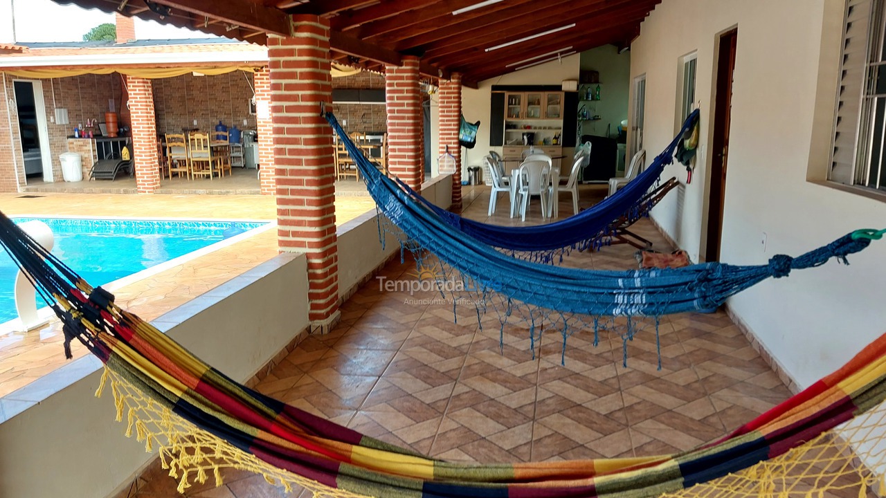 Granja para alquiler de vacaciones em Pilar do Sul (Chacaras Reunidas Pilar)