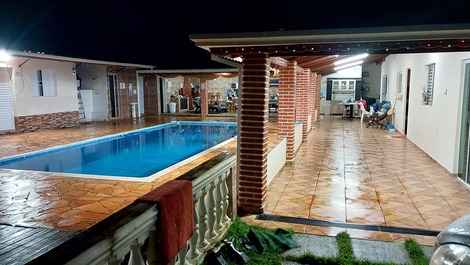 Hermosa casa de campo para que tu familia pueda descansar.